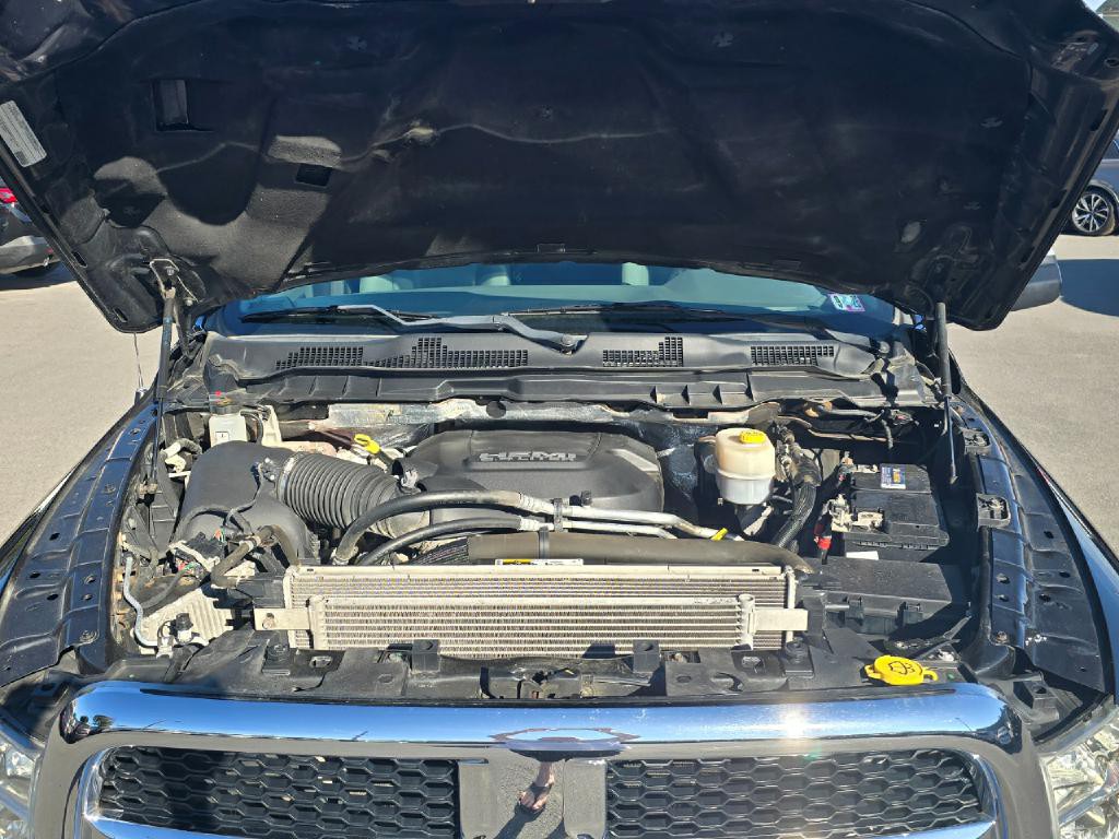 2016 RAM 3500 Image 14