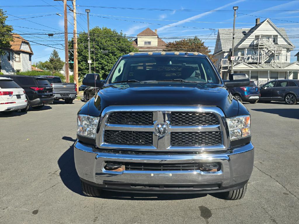 2016 RAM 3500 Image 15