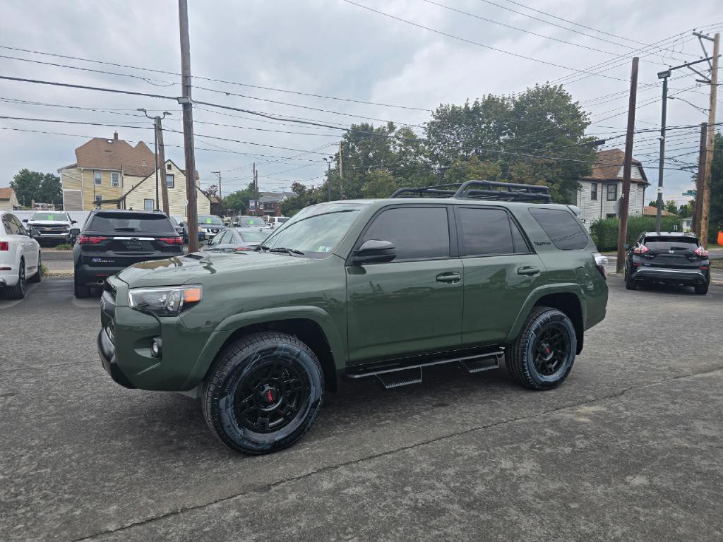2020 Toyota 4Runner Image 2