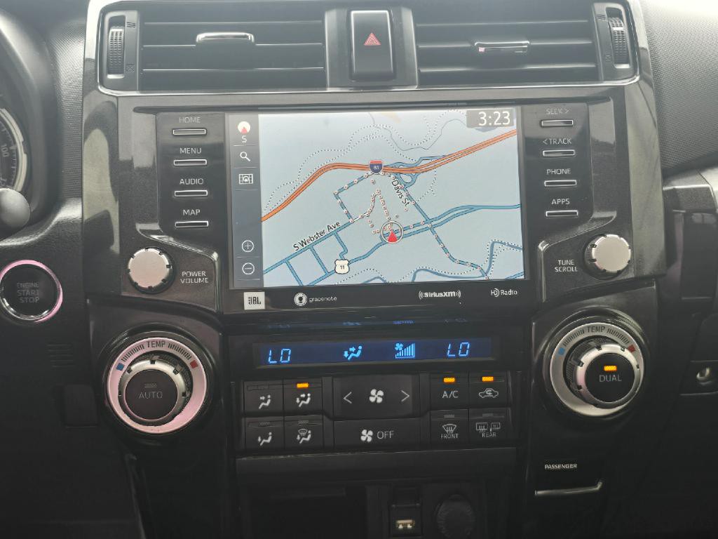 2020 Toyota 4Runner Image 8