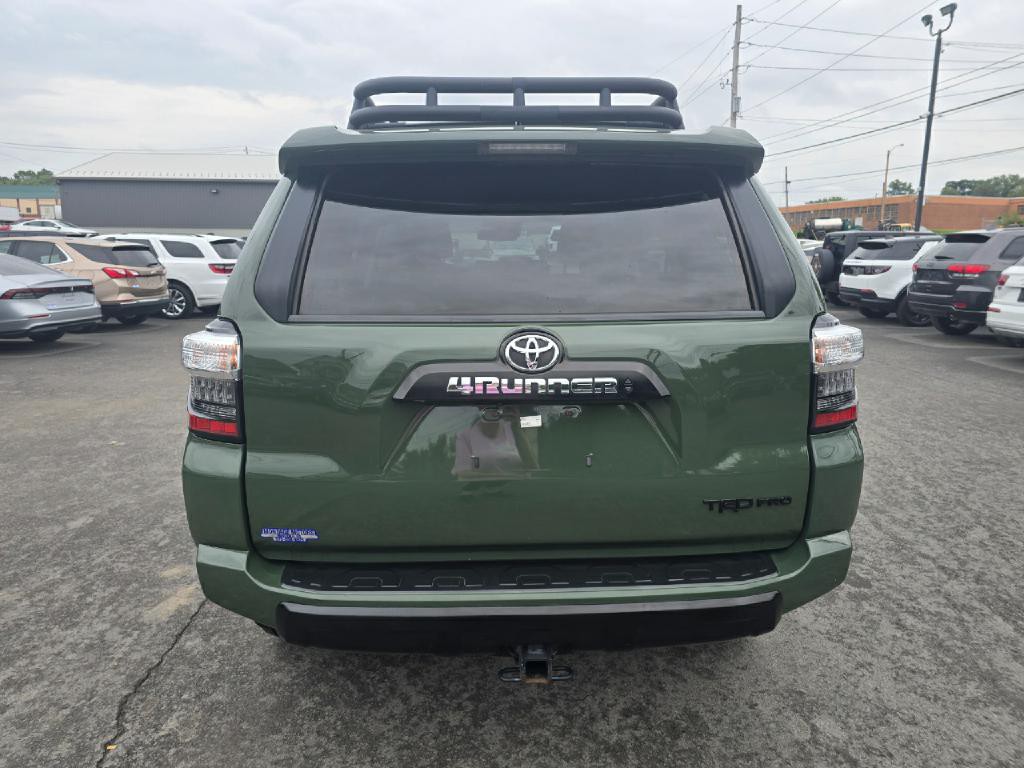 2020 Toyota 4Runner Image 17
