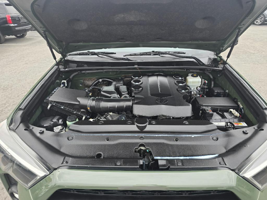 2020 Toyota 4Runner Image 19