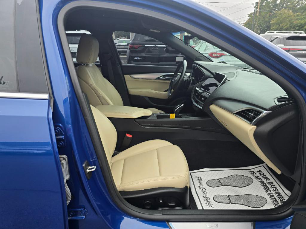 2021 Cadillac CT5 Image 16