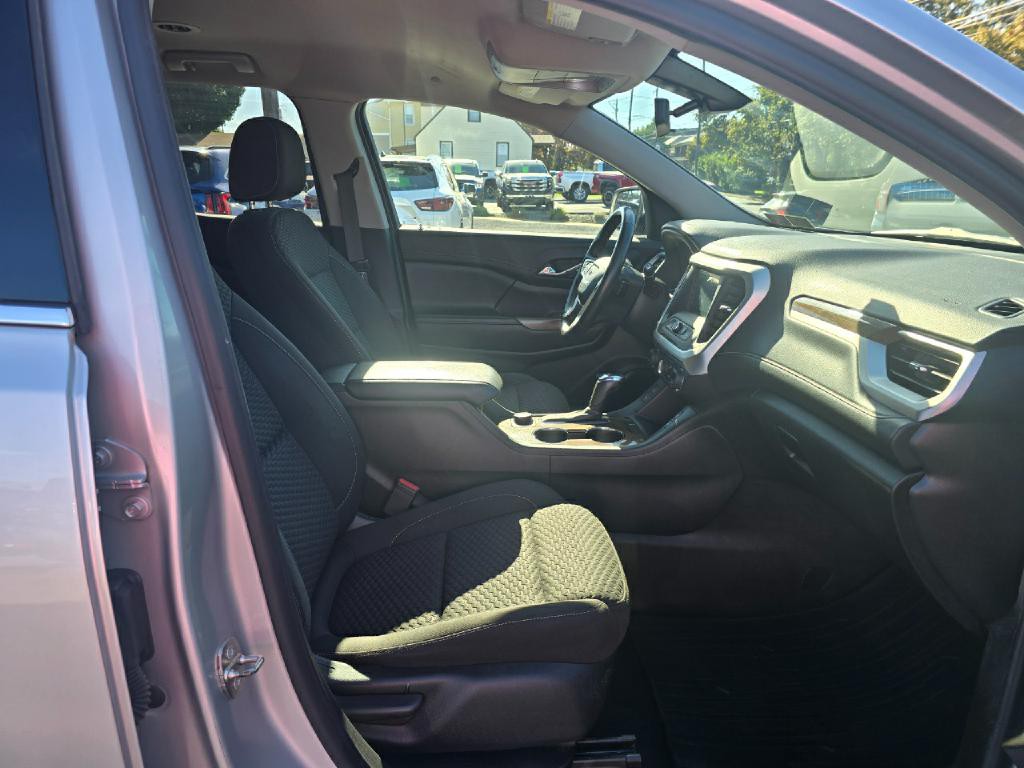 2019 GMC Acadia Image 16