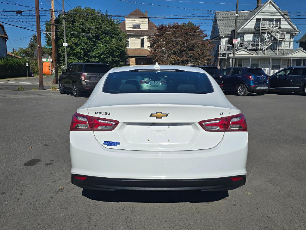 2019 Chevrolet Malibu Image 15