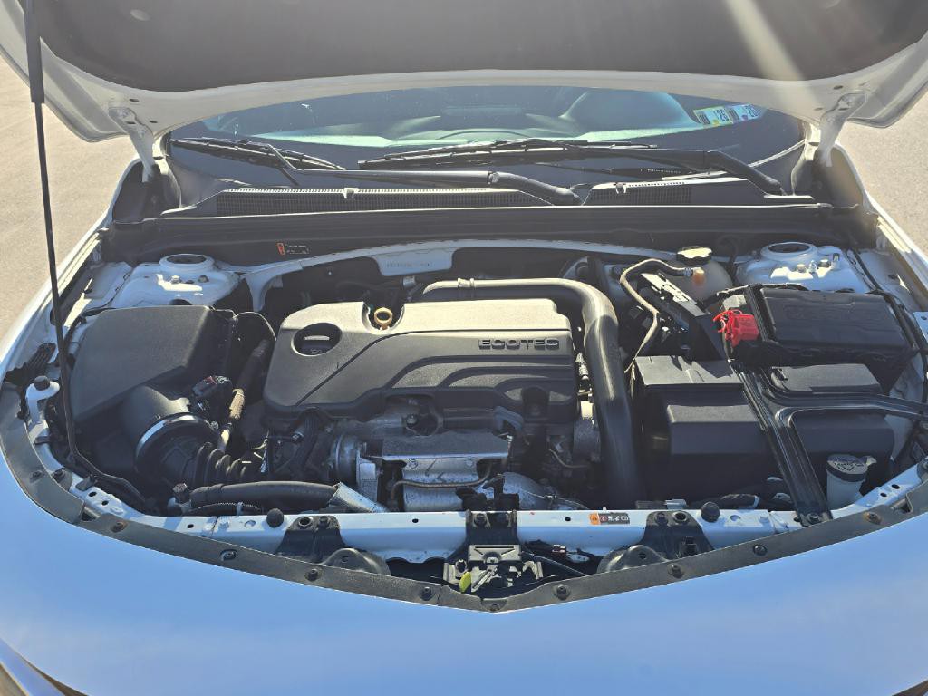 2019 Chevrolet Malibu Image 17