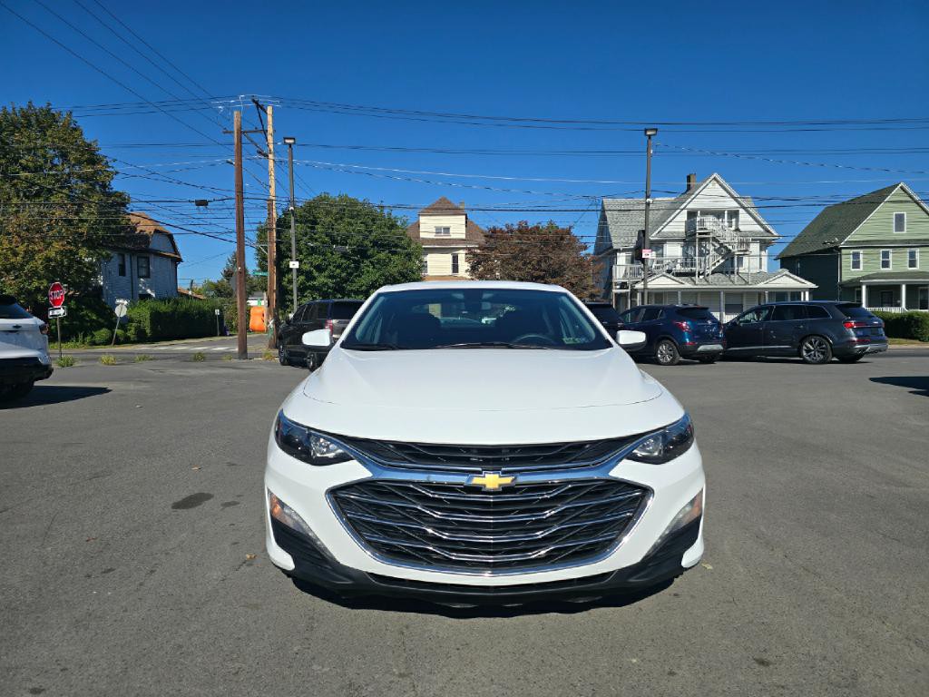 2019 Chevrolet Malibu Image 18