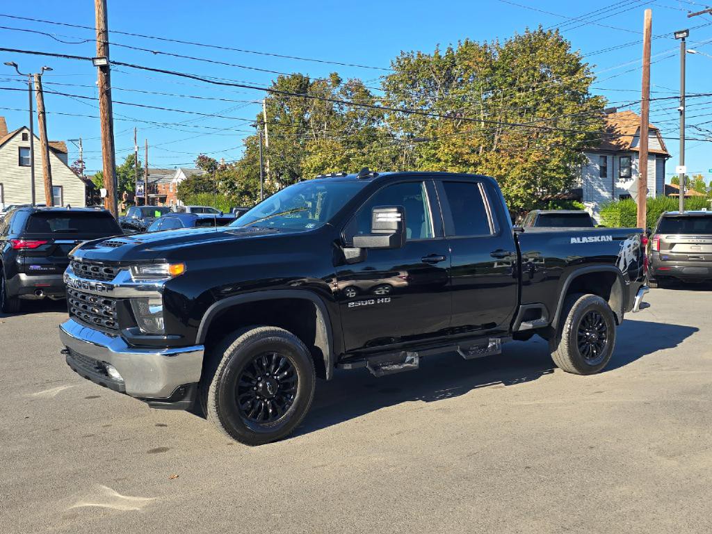 2021 Chevrolet Silverado 1500 Image 2