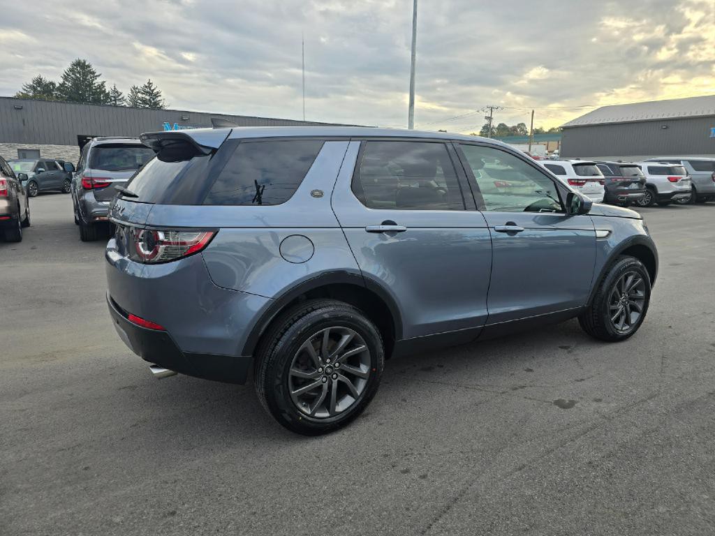 2018 Land Rover Discovery Sport Image 4