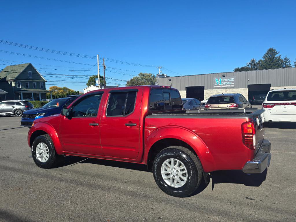 2016 Nissan Frontier Image 3