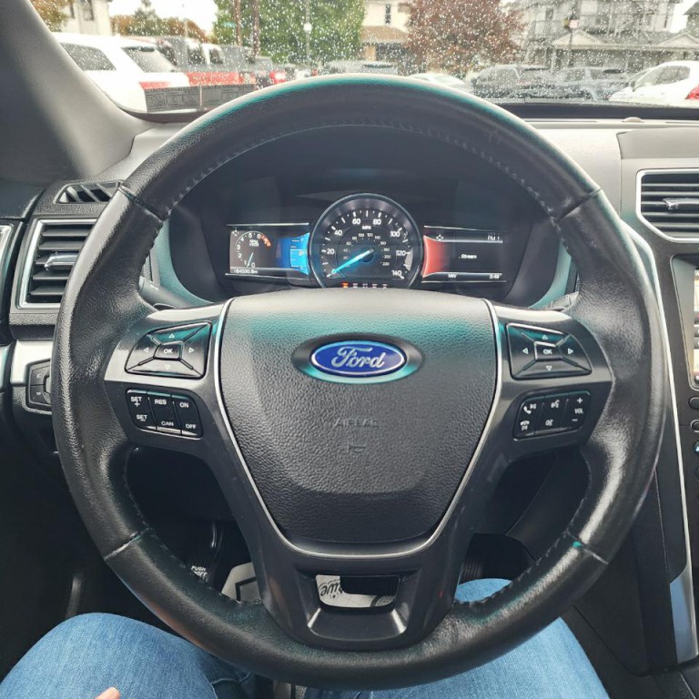 2016 Ford Explorer Image 7