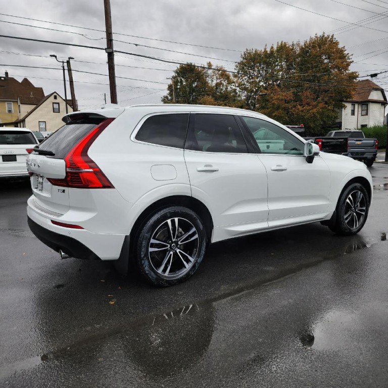 2020 Volvo XC60 Image 4