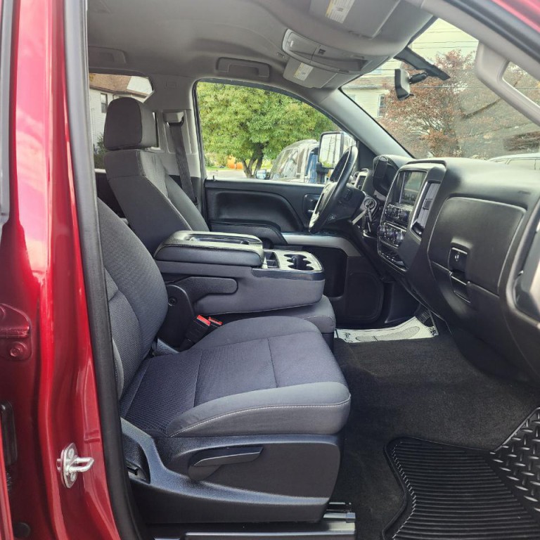 2018 Chevrolet Silverado 1500 Image 12