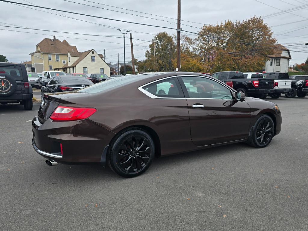 2015 Honda Accord Image 4