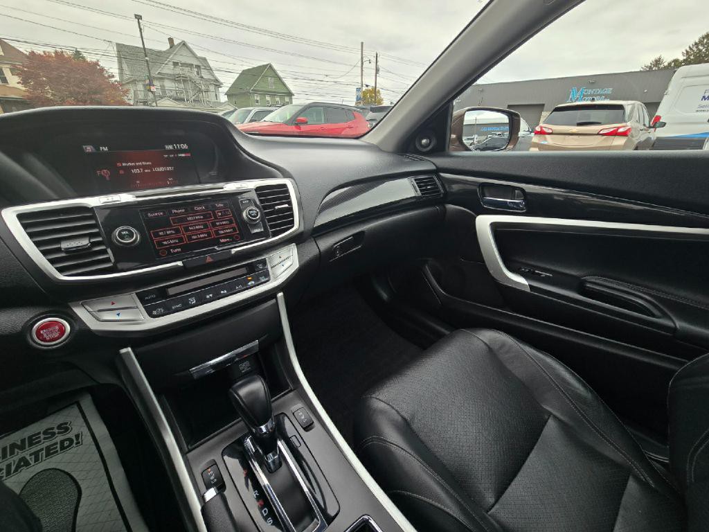 2015 Honda Accord Image 10