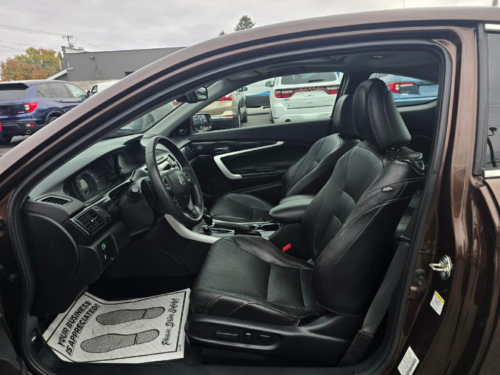 2015 Honda Accord Image 12