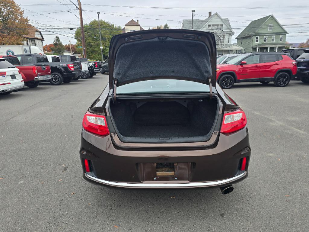 2015 Honda Accord Image 17