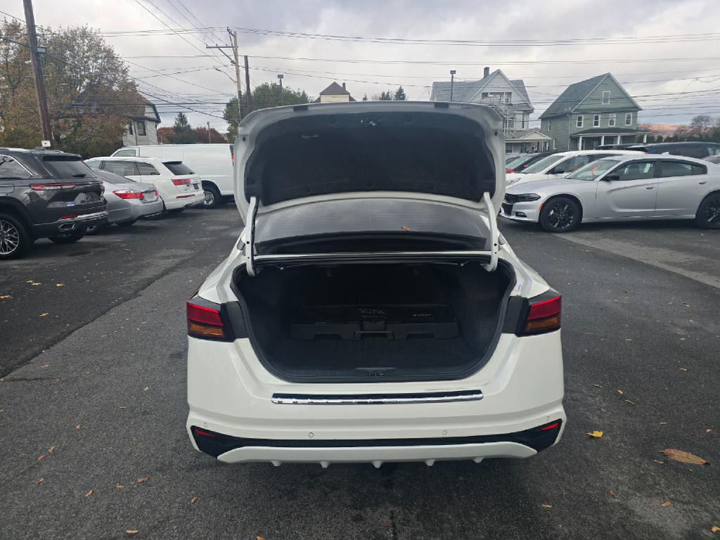 2023 Nissan Altima Image 16