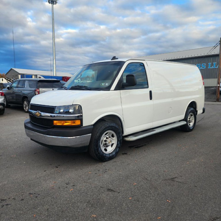 2024 Chevrolet Express Image 2