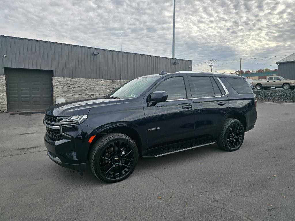 2023 Chevrolet Tahoe Image 2