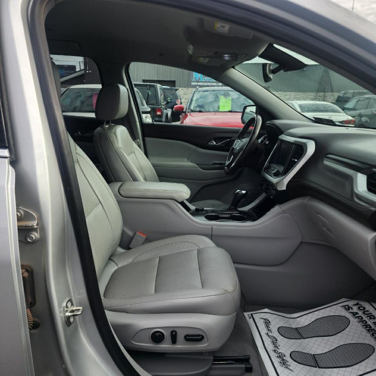 2019 GMC Acadia Image 12