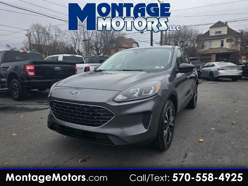 2021 Ford Escape Image 1