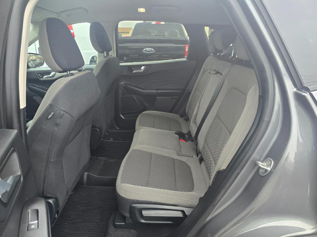 2021 Ford Escape Image 12