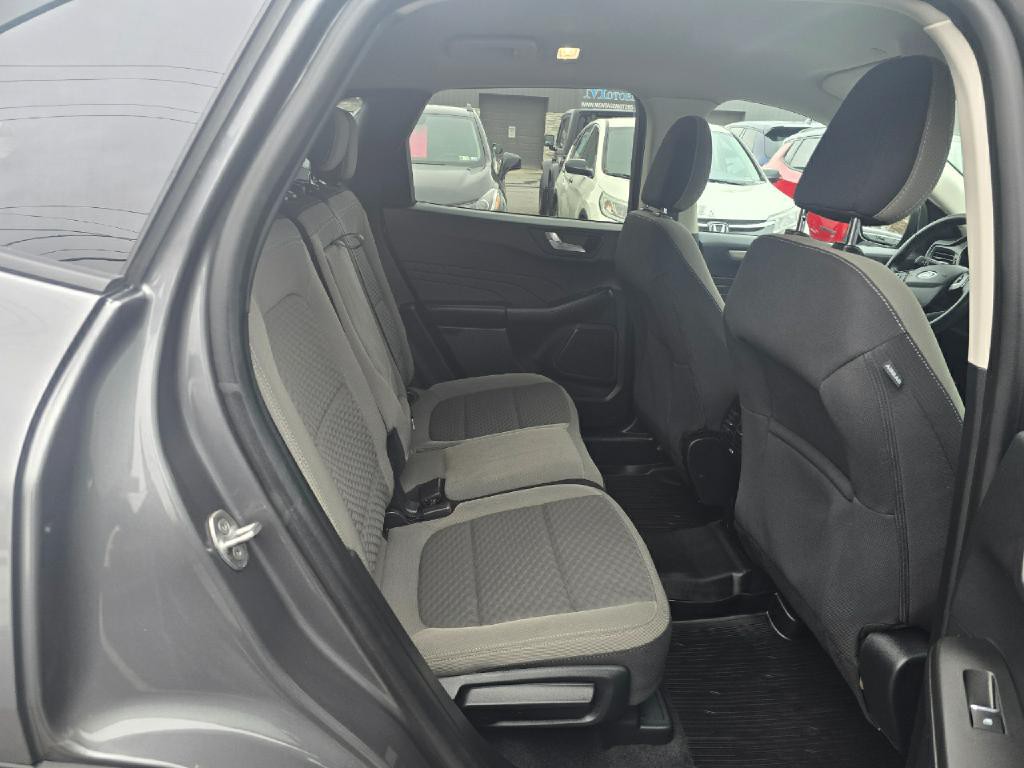 2021 Ford Escape Image 13