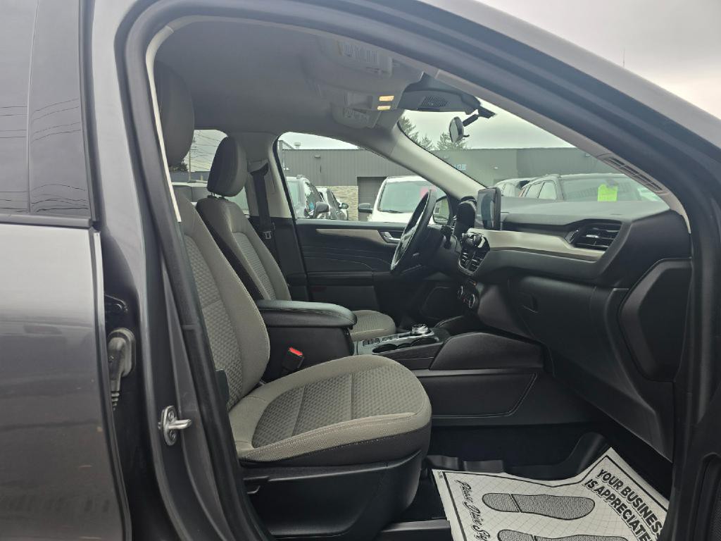 2021 Ford Escape Image 14
