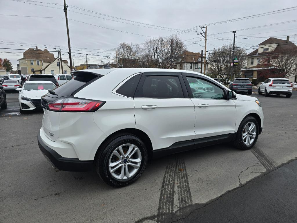 2020 Ford Edge Image 4