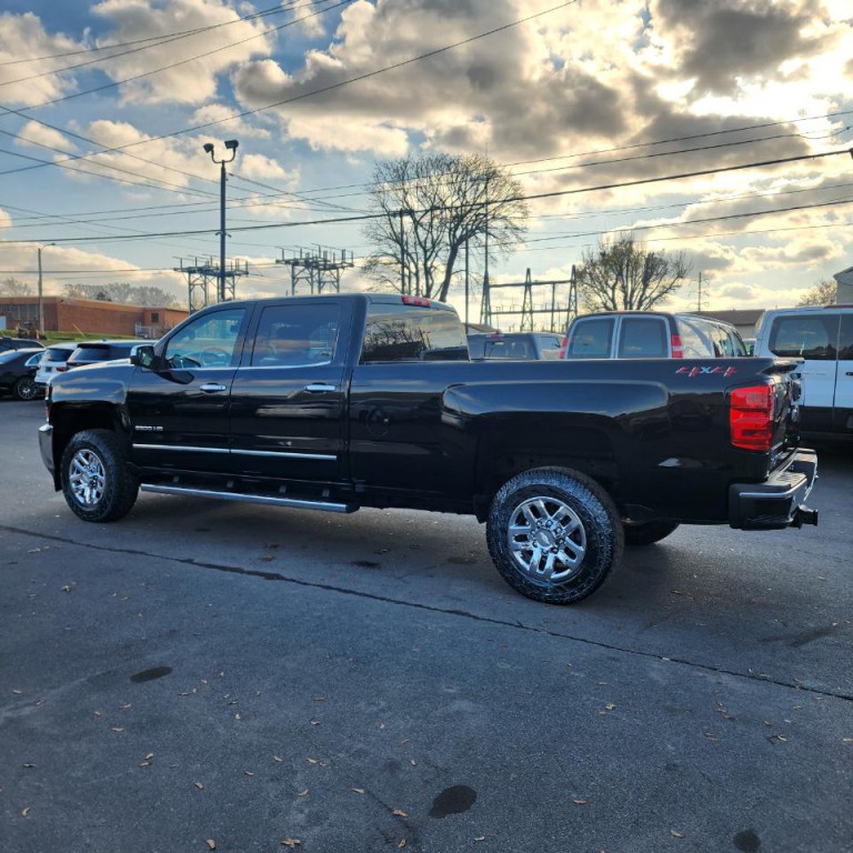 2019 Chevrolet Silverado 1500 Image 4