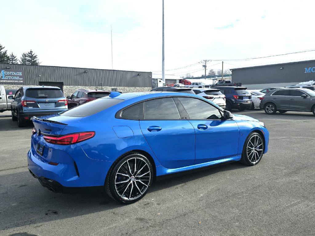 2022 BMW 2 Series Image 6