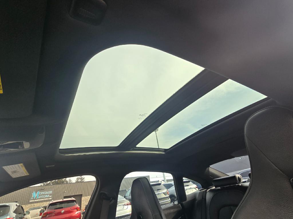 2022 BMW 2 Series Image 13