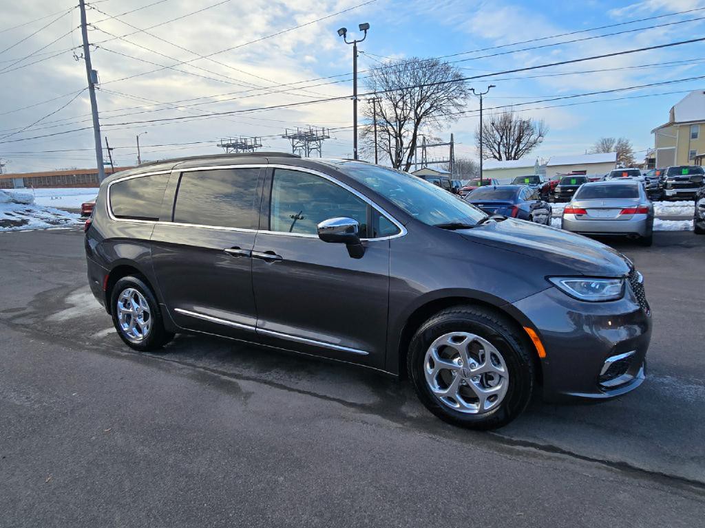 2022 Chrysler Pacifica Image 6
