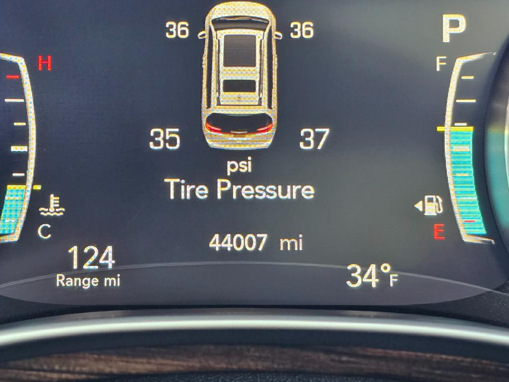 2022 Chrysler Pacifica Image 8