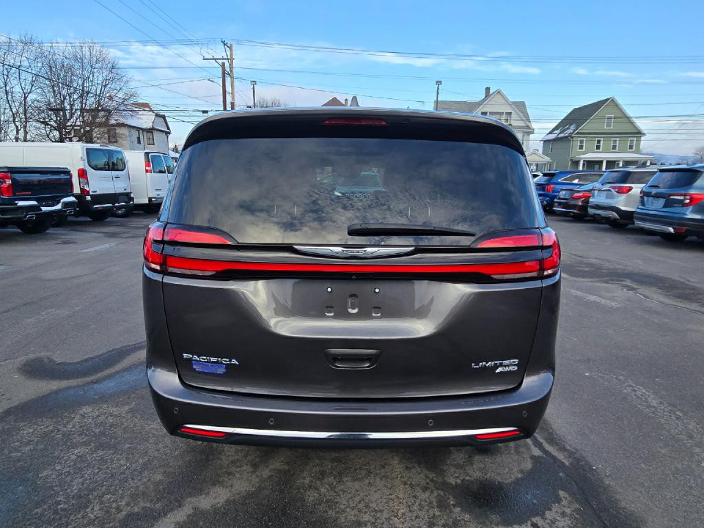 2022 Chrysler Pacifica Image 20