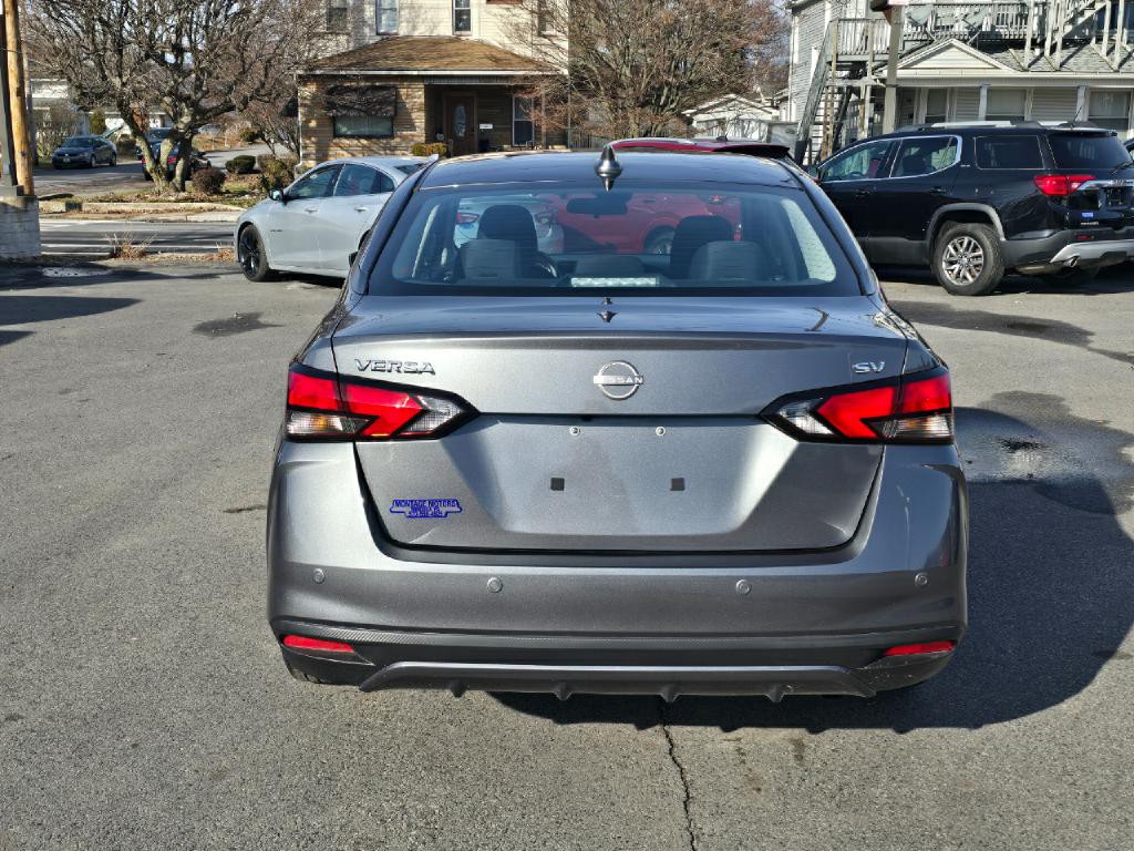 2024 Nissan Versa Image 16