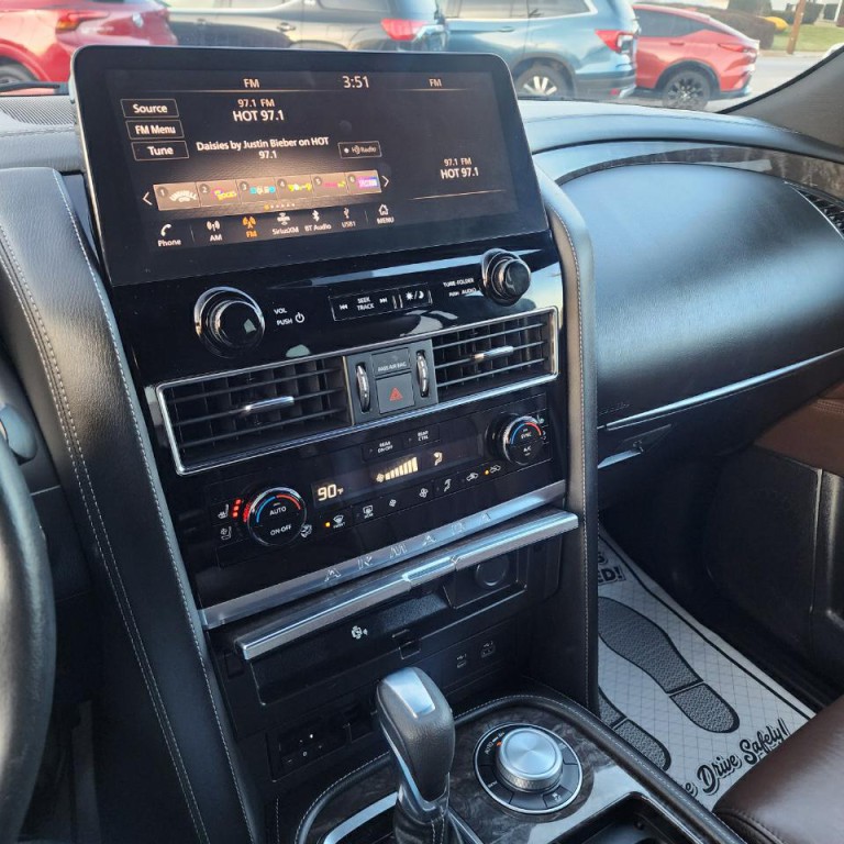 2021 Nissan Armada Image 11