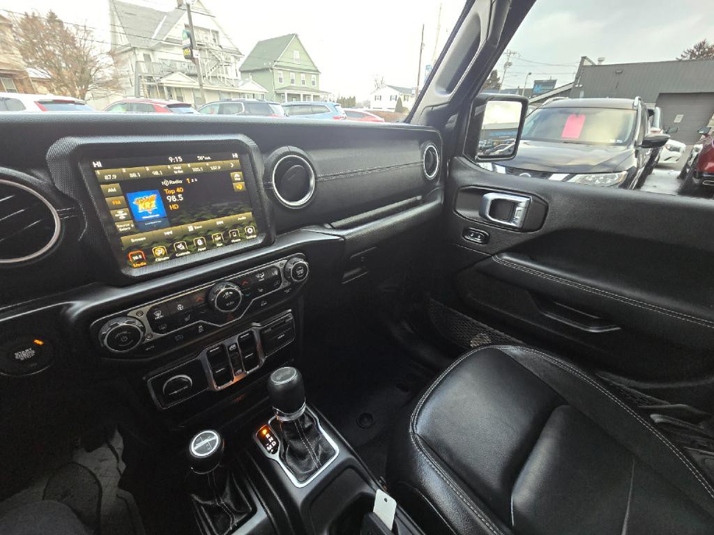 2023 Jeep Wrangler Image 13