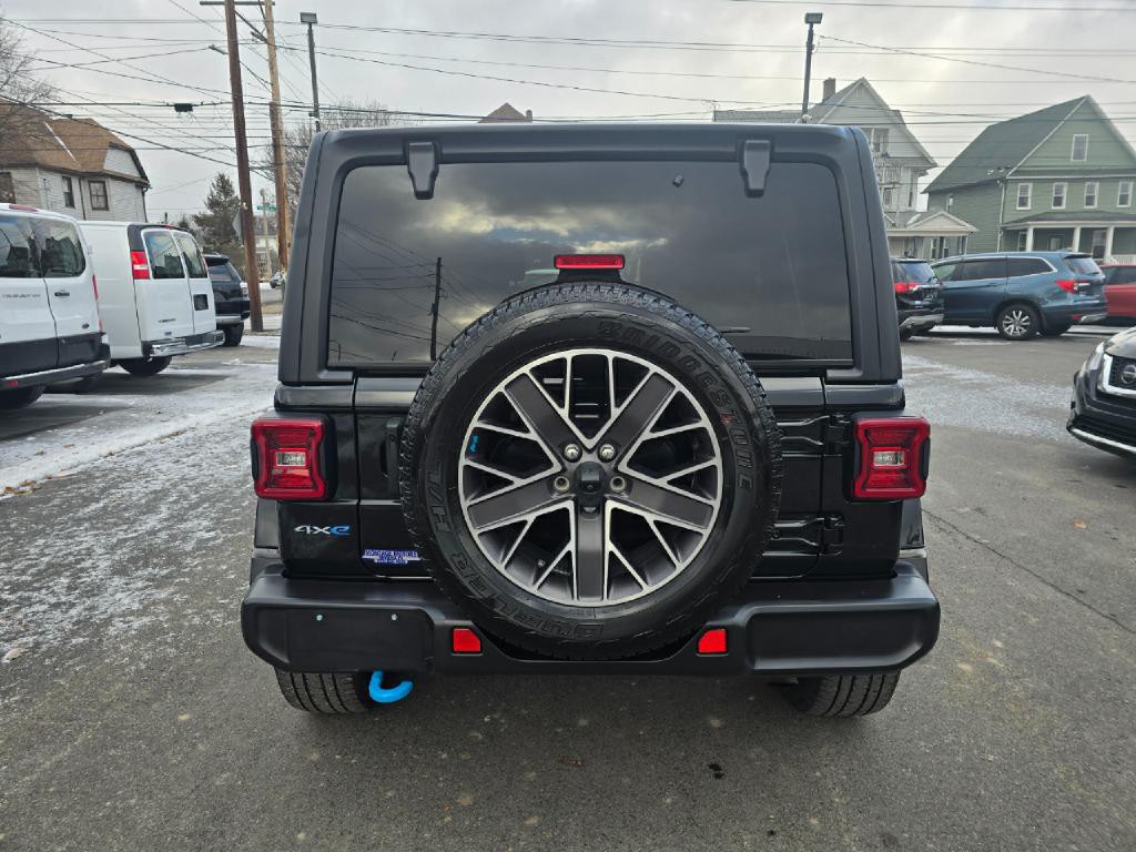 2023 Jeep Wrangler Image 18