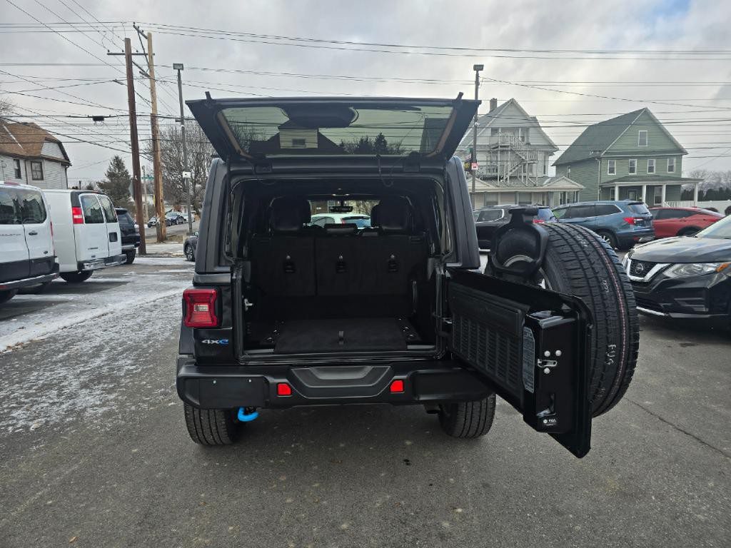 2023 Jeep Wrangler Image 19