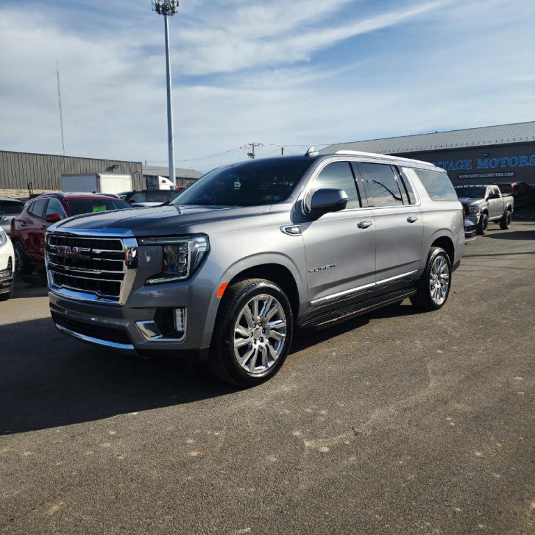 2021 GMC Yukon Image 3
