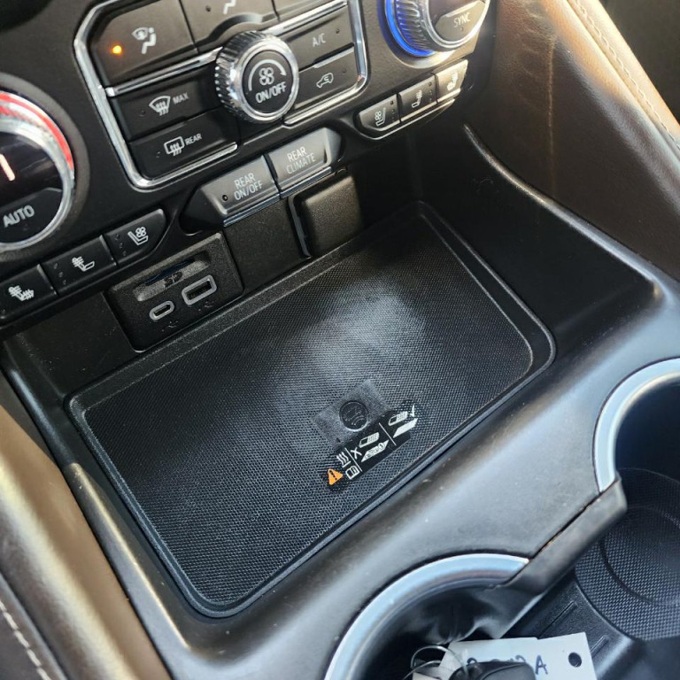 2021 GMC Yukon Image 12