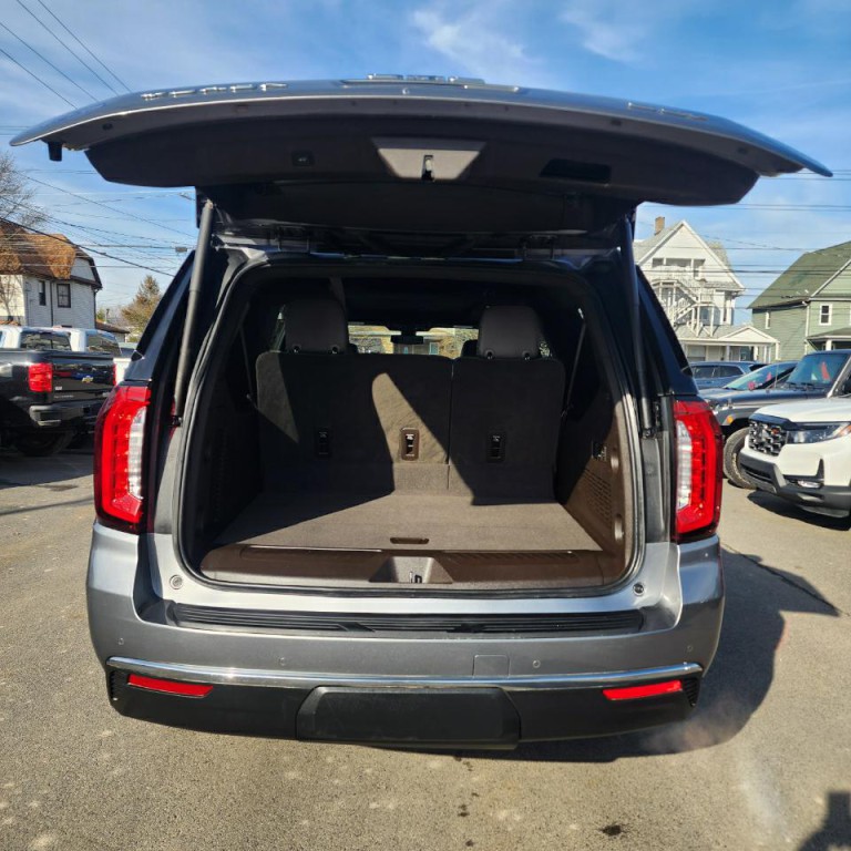 2021 GMC Yukon Image 22