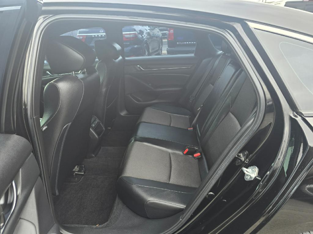 2022 Honda Accord Image 13