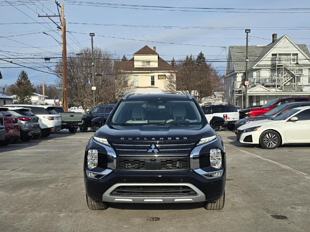 2024 Mitsubishi Outlander Image 22