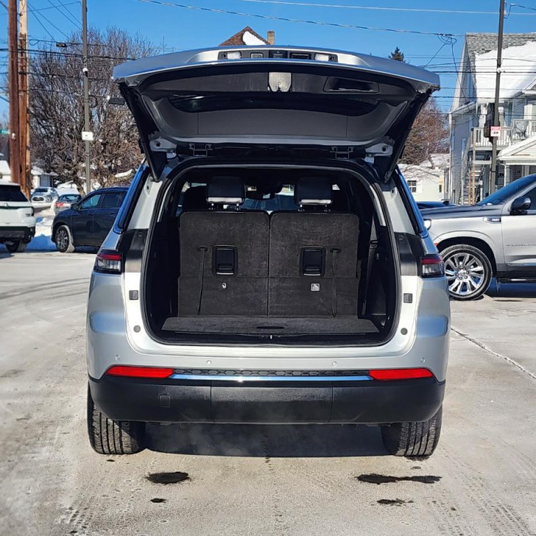 2021 Jeep Grand Cherokee Image 23