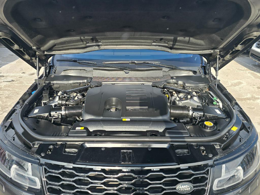 2020 Land Rover Range Rover Sport Image 18