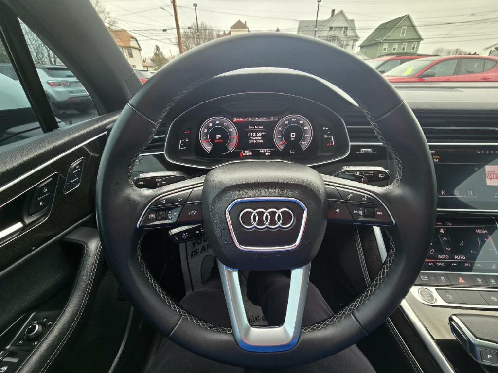 2025 Audi Q7 Image 7