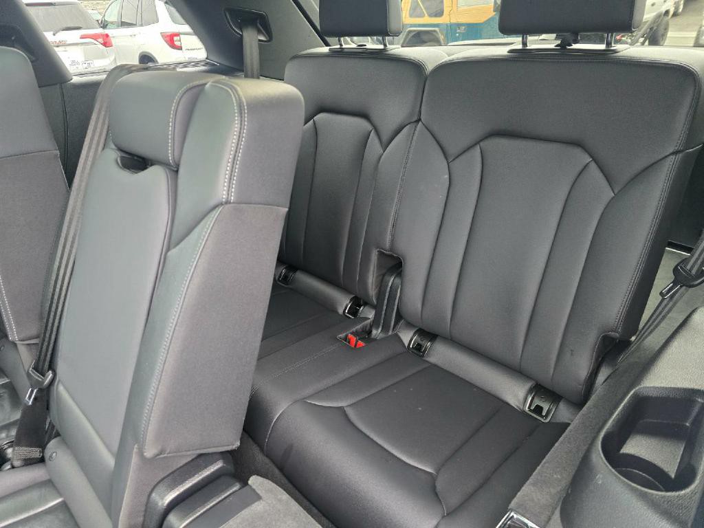 2025 Audi Q7 Image 16